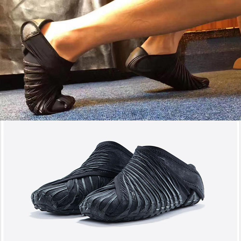 Stretchy Fold-Up Shoe