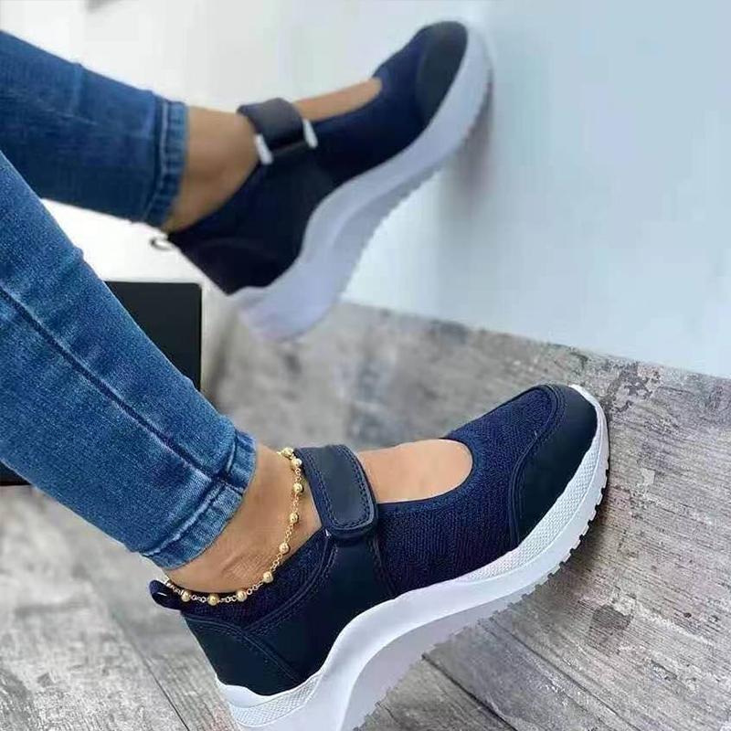 Casual Breathable Cutout Mesh Walking Shoes