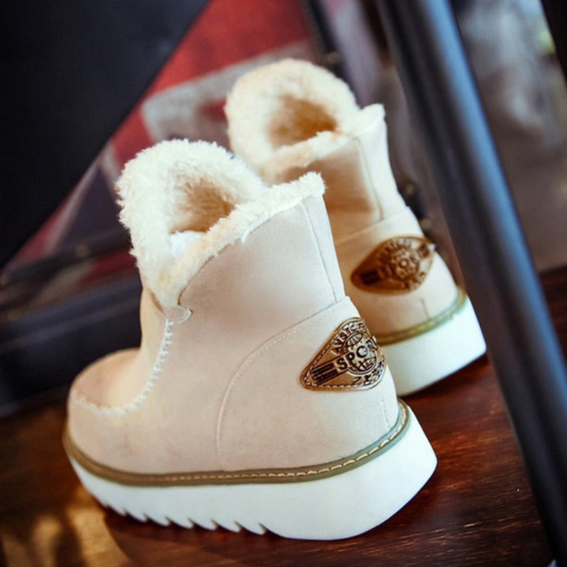 Winter Flat Heeled Platform Snow Boots